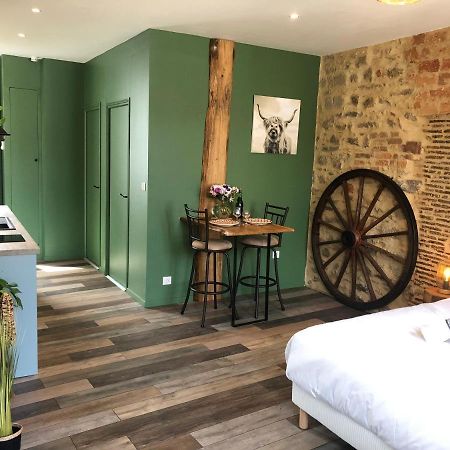 Appartement Centre-Ville Avec Terrasse Rustique วานส์ ภายนอก รูปภาพ