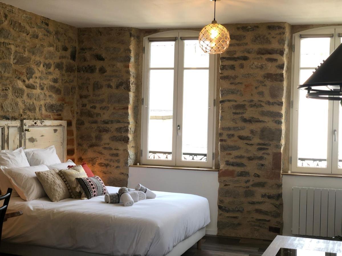 Appartement Centre-Ville Avec Terrasse Rustique วานส์ ภายนอก รูปภาพ