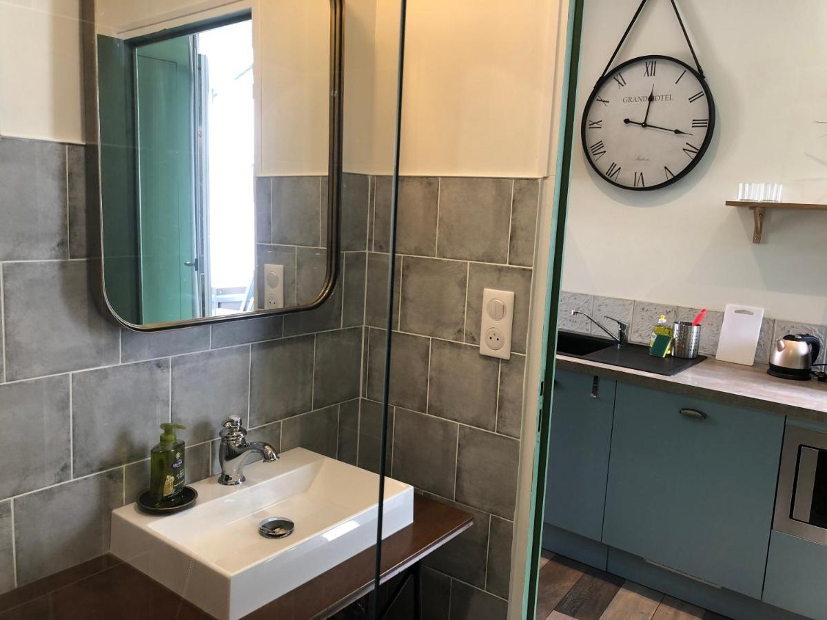 Appartement Centre-Ville Avec Terrasse Rustique วานส์ ภายนอก รูปภาพ